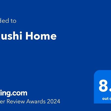 Vidushi Home Minuwangoda Exteriör bild