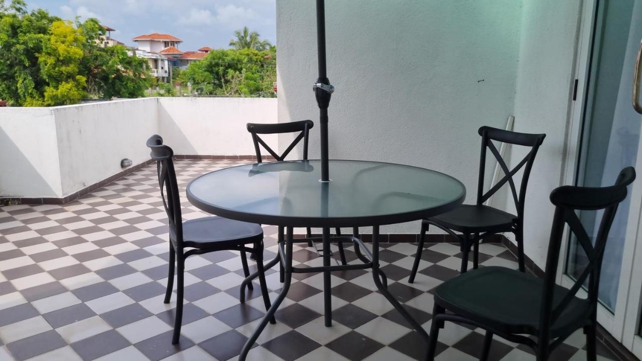 Vidushi Home Minuwangoda Exteriör bild