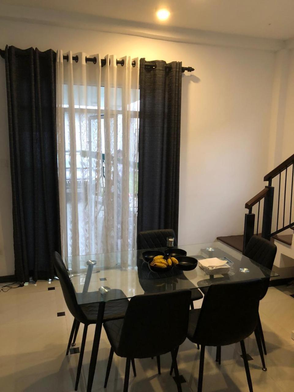 Vidushi Home Minuwangoda Exteriör bild